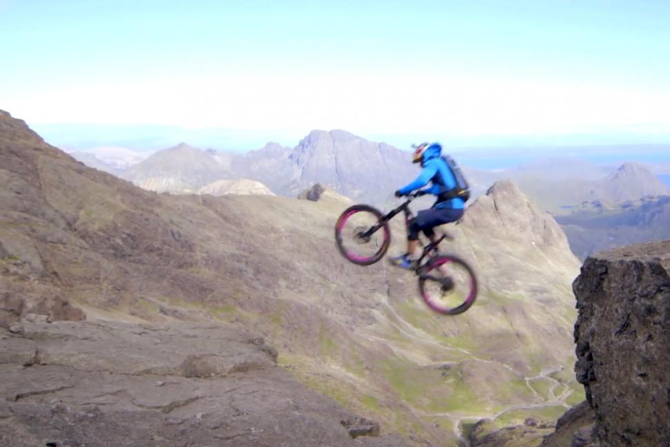 Danny macaskill clearance the ridge